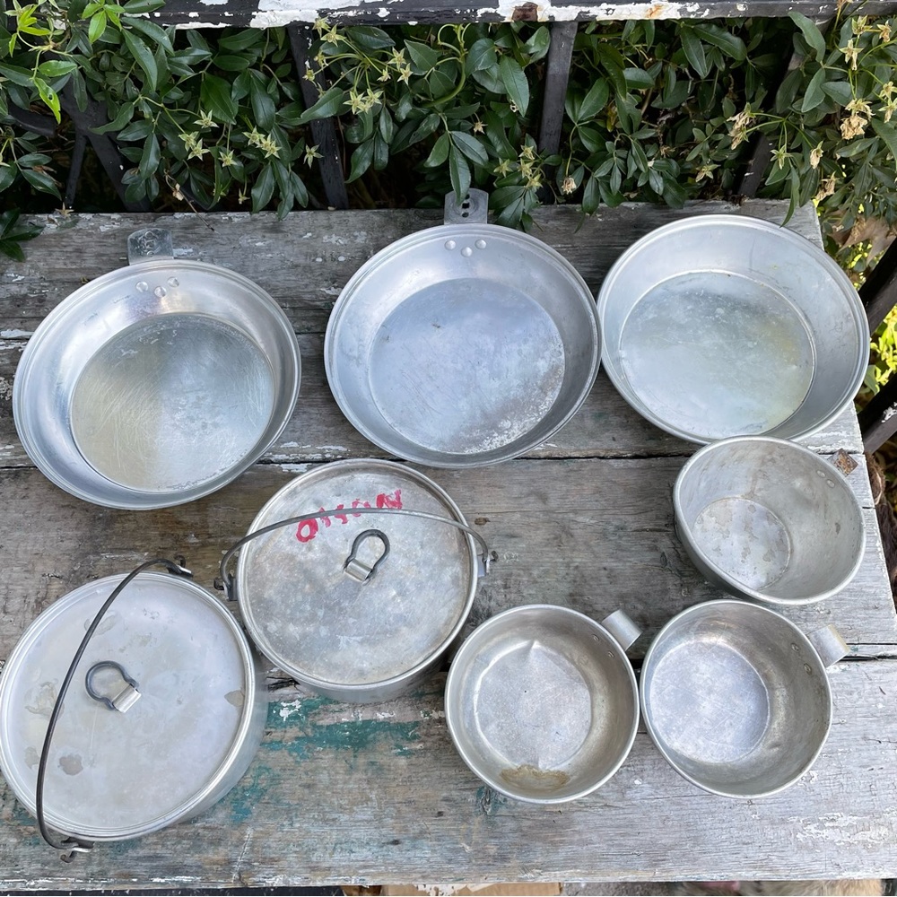 Boy Scouts 10 piece aluminum camping dishes cookware